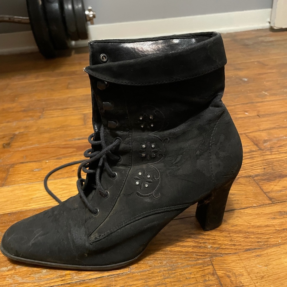 Woman’s boots